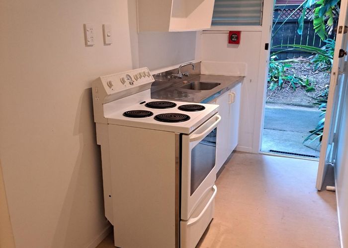  at A8/133 Howe St, Freemans Bay, Auckland City, Auckland