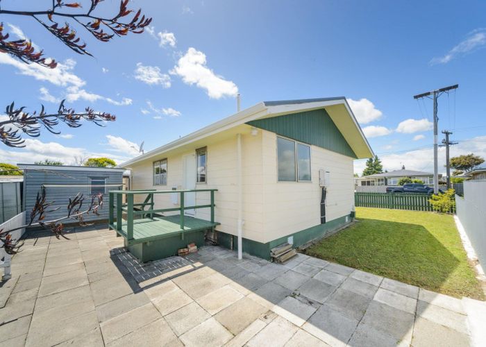  at 7 Seaforth Avenue, Milson, Palmerston North