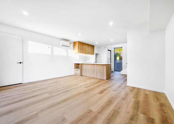  at 2/34 Vagues Road, Papanui, Christchurch City, Canterbury