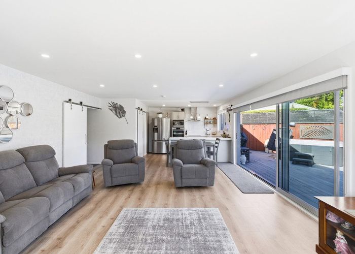  at 2/77 Frankleigh Street, Somerfield, Christchurch City, Canterbury