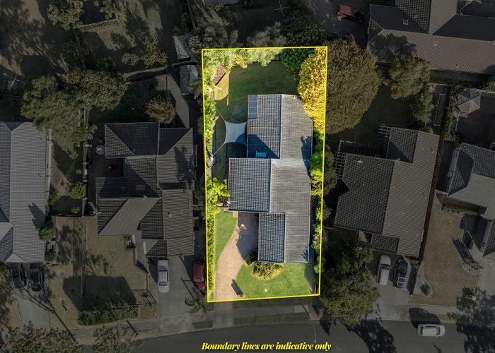  at 6 Billabong Place, Botany Downs, Auckland