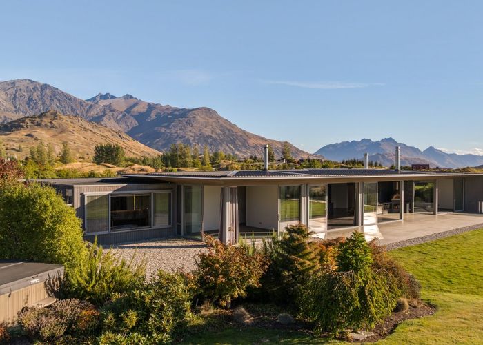  at 6 Caldwell Lane, Lake Hayes, Queenstown-Lakes, Otago