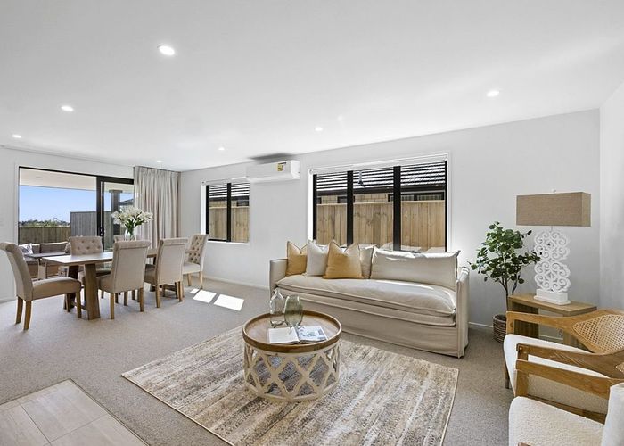 at 21c Portland Drive, Merrilands, New Plymouth, Taranaki
