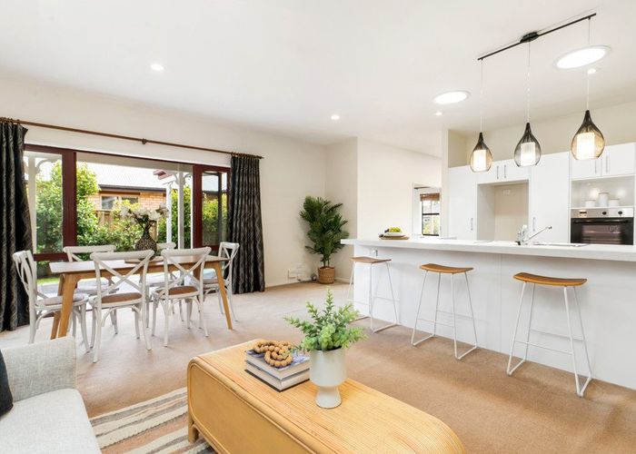  at 12 Wagner Crescent, Northwood , Christchurch City, Canterbury