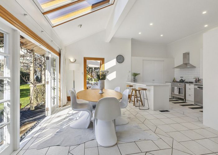  at 52 Ira Street, Miramar, Wellington, Wellington