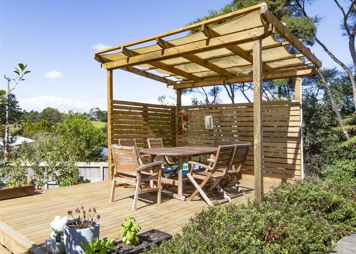  at 1/1 Burnham Road, Waitākere, Auckland