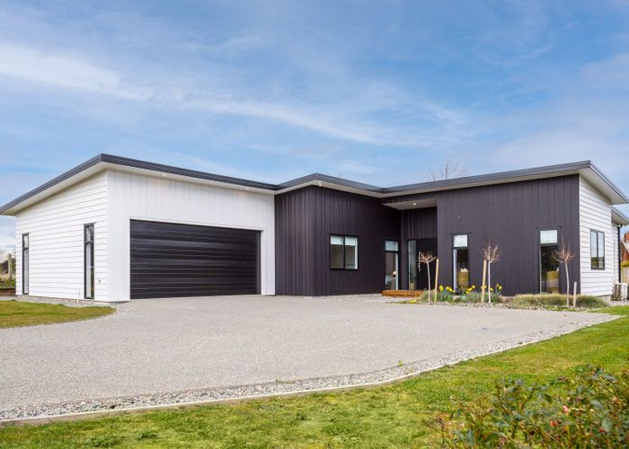  at 21 Coralie Place, Masterton, Masterton, Wellington