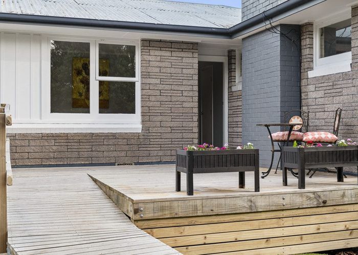  at 2 Sunset Crescent, Maungatapu, Tauranga
