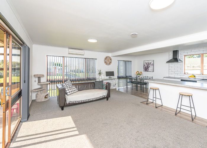  at 10 Banks Place, Tawhero, Whanganui, Manawatu / Whanganui