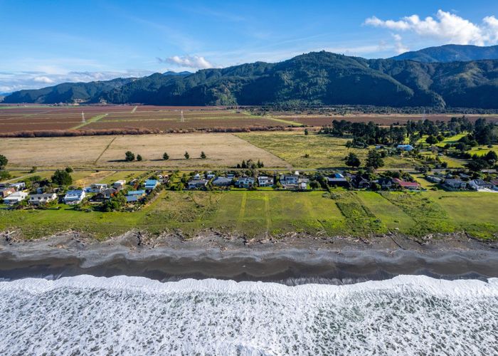  at 156 Rarangi Beach Road, Rarangi