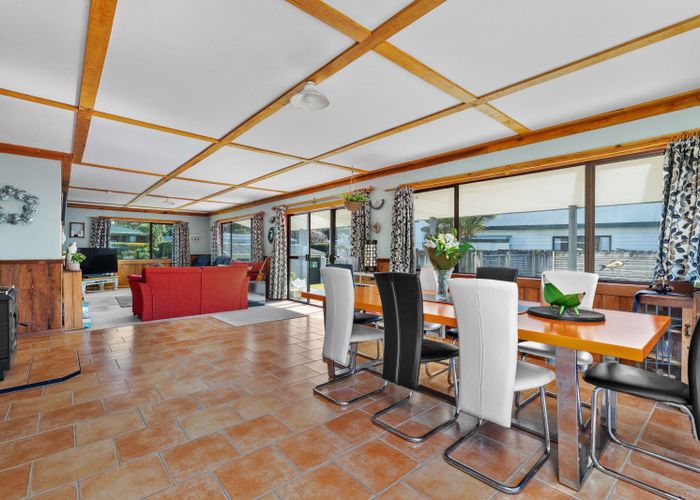  at 3 Tamarisk Drive, Riversdale Beach, Masterton