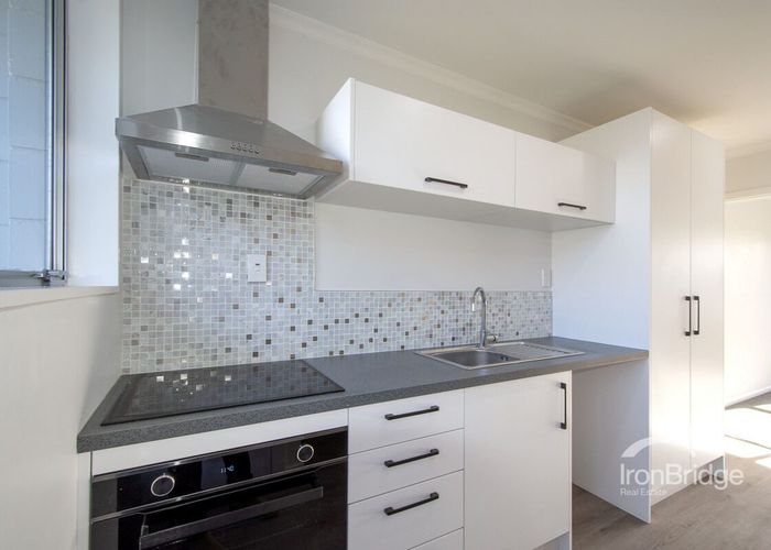  at 3/41 Wrights Road, Addington, Christchurch City, Canterbury