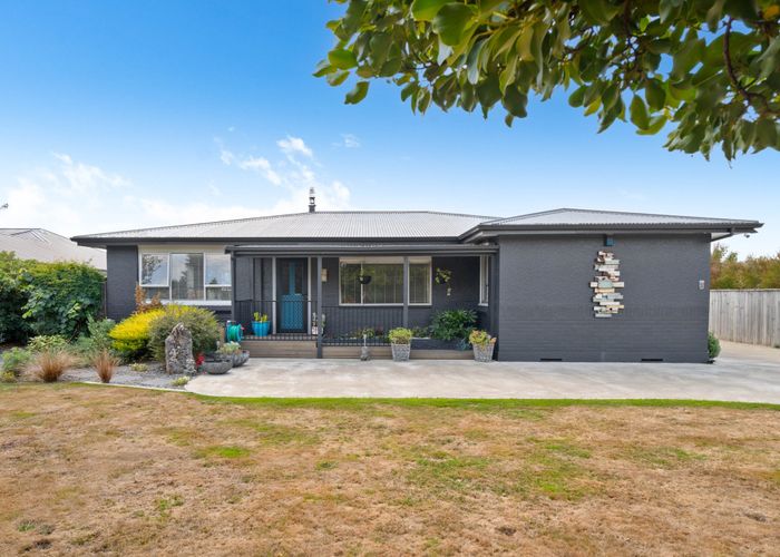  at 98 Solway Crescent, Solway, Masterton