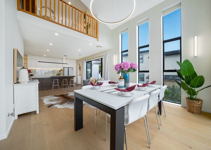  at 2 Veneta Close, Flat Bush, Manukau City, Auckland