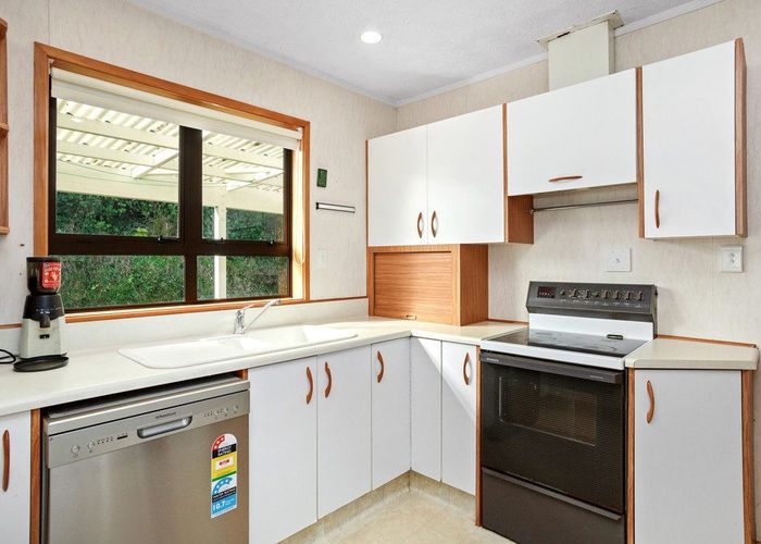  at 6 Zande Terrace, Tawa, Wellington, Wellington