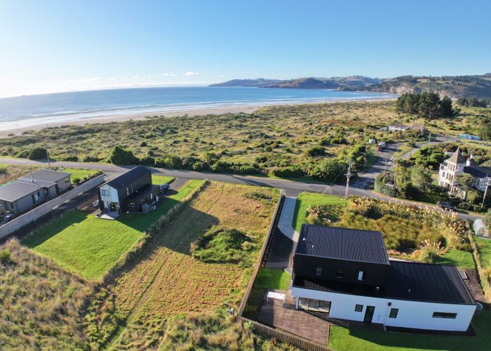  at 17B Esplanade, Warrington, Dunedin, Otago