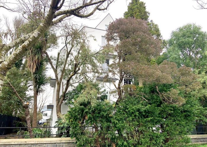  at 2/15 Peterborough Street, City Centre, Christchurch City, Canterbury