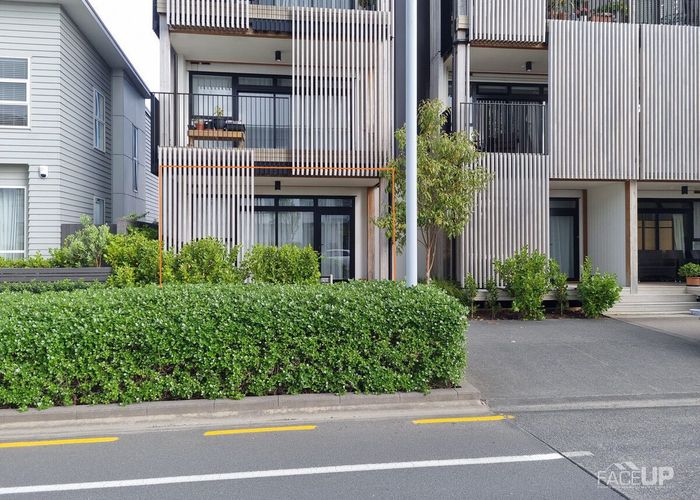  at 4/169 Hobsonville Point Road, Hobsonville, Waitakere City, Auckland