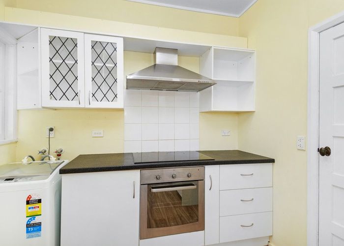  at 32 Durham Crescent, Fairfield, Lower Hutt, Wellington