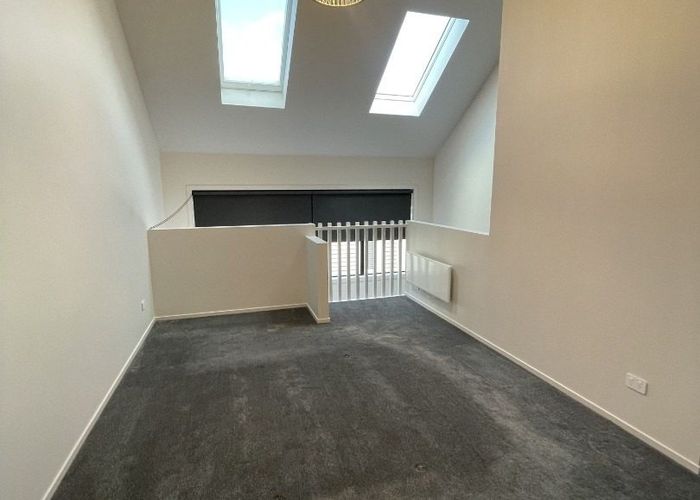  at 7E Wha Street, Lyall Bay, Wellington, Wellington