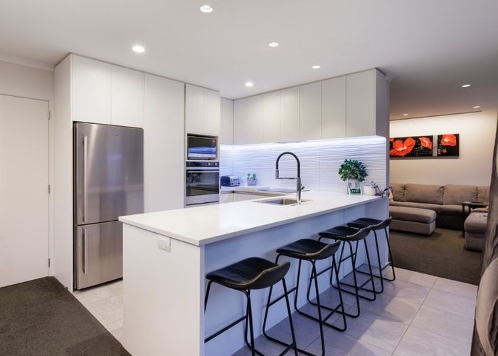  at 1 North Bay Road, Pyes Pa, Tauranga