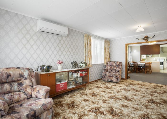  at 73 Hampshire Street, Cannons Creek, Porirua, Wellington