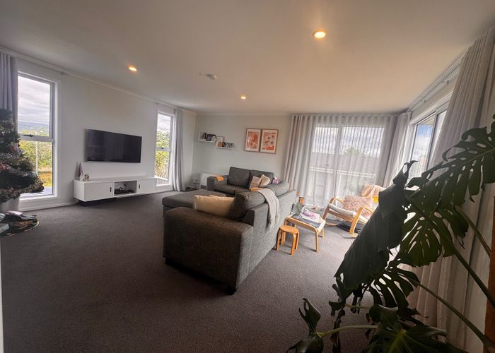  at 7 Wisteria Grove, Maungaraki, Lower Hutt, Wellington
