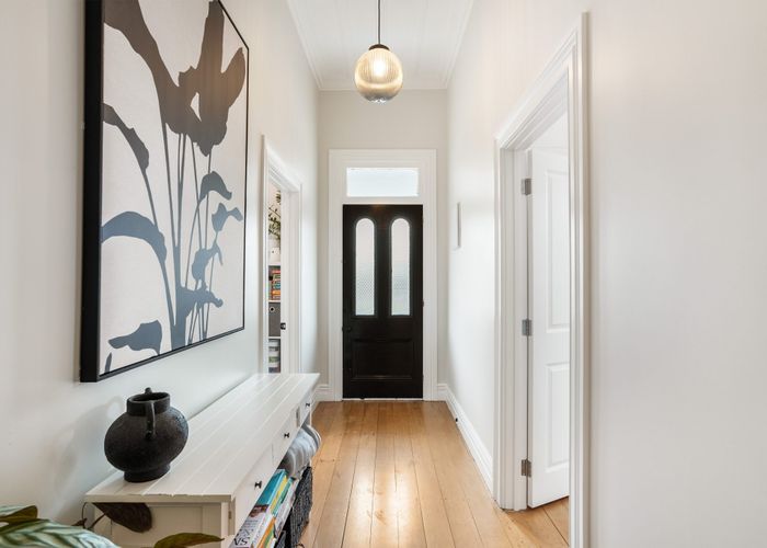  at 28 Walsall Street, Avondale, Auckland City, Auckland