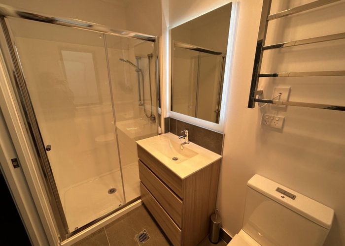  at 1E/23 Hibiscus Avenue, Hamilton Lake, Hamilton, Waikato