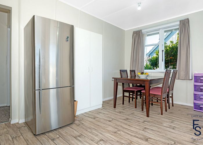  at 52 Daphne Street, Outer Kaiti, Gisborne