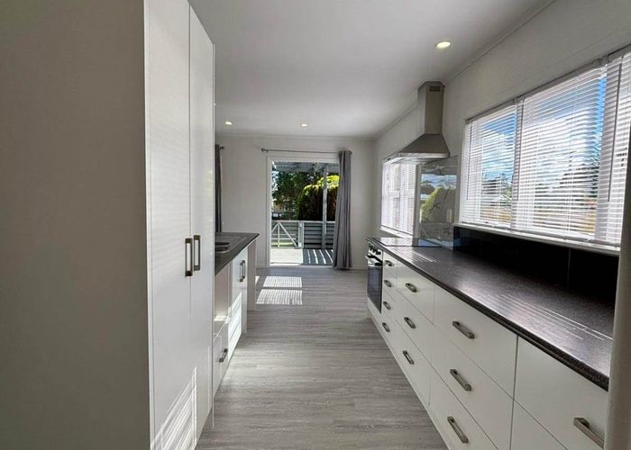  at 56 Landon Avenue, Mangere East, Manukau City, Auckland