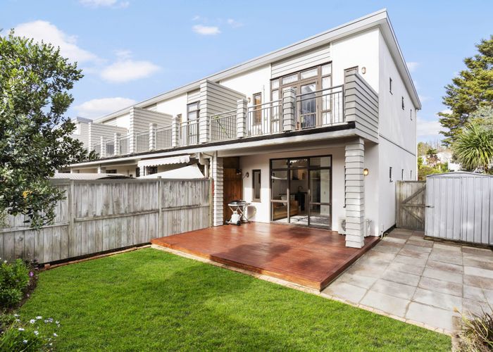  at 65/92 Bush Road, Albany, Auckland