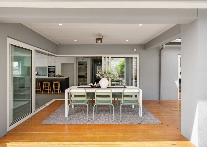  at 8 Porokaiwhiri Street, Crofton Downs, Wellington, Wellington