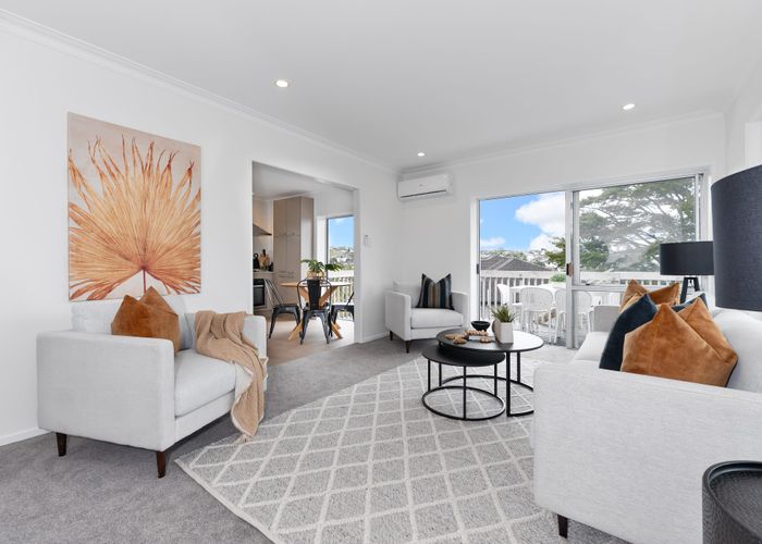  at 3/47 East Coast Road, Milford, North Shore City, Auckland