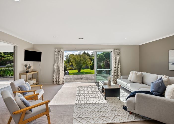  at 5 Moss Lane, Raumati Beach, Kapiti Coast, Wellington