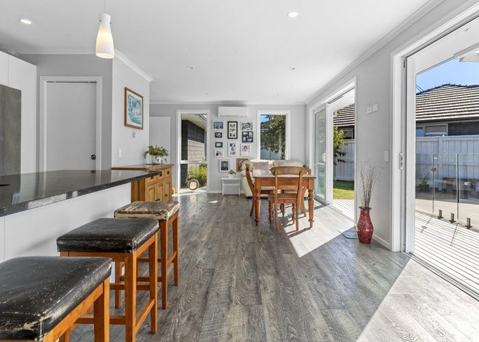  at 8 Te Kio Crescent, Papamoa Beach, Papamoa