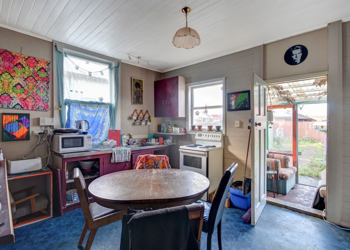  at 111 Oxford Street, South Dunedin, Dunedin