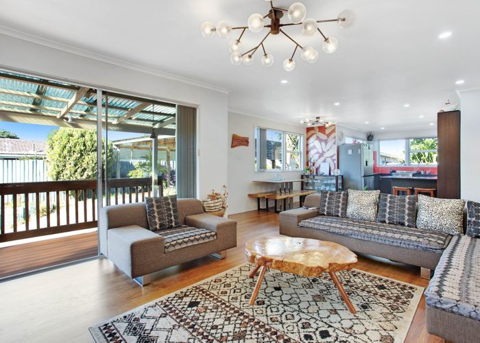  at 80 Buckland Road, Mangere East, Auckland