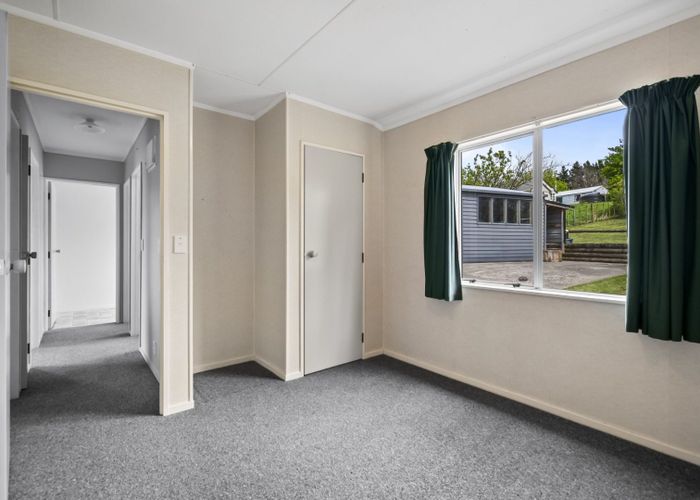  at 1087 Halcombe Road, Feilding