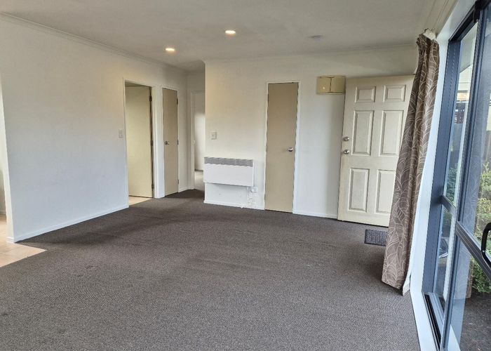  at 42A Beaumonts Way, Manurewa, Manukau City, Auckland