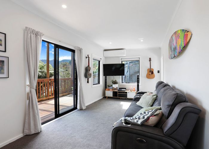  at 2D Foster Avenue, Huia, Waitakere City, Auckland