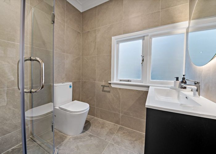  at 98 Calgary Street, Mount Eden, Auckland