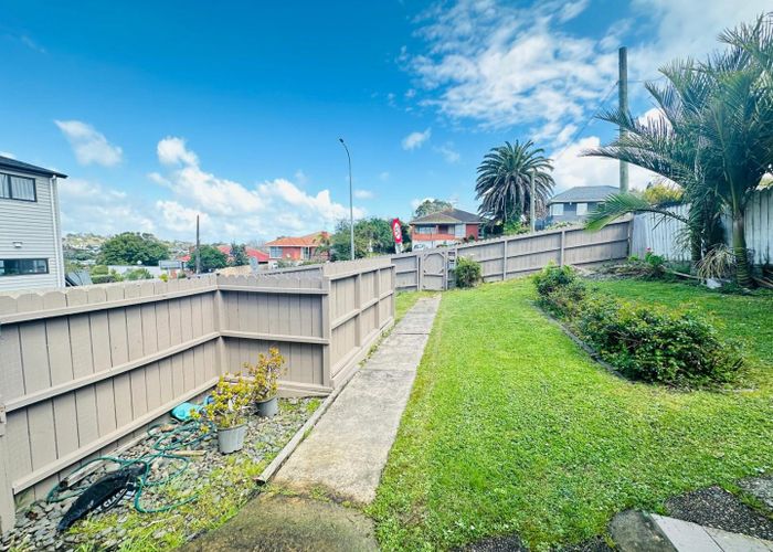  at 703 Hillsborough Road, Mount Roskill, Auckland City, Auckland