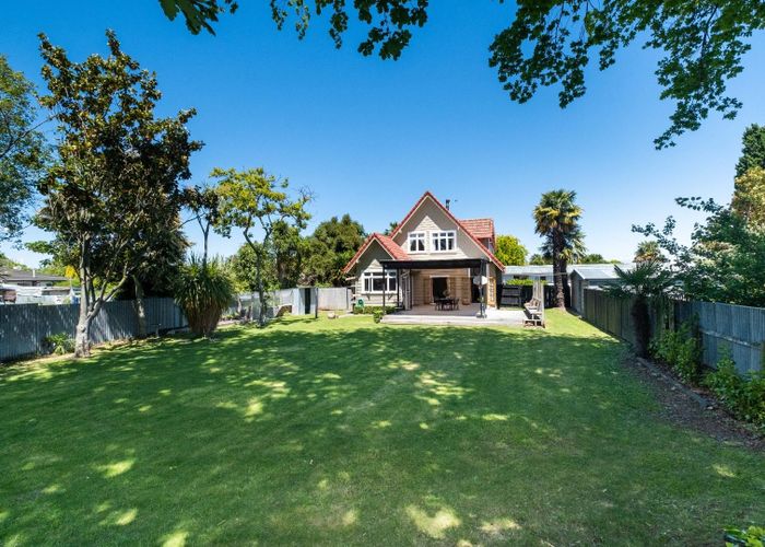  at Akina, Hastings, Hawke's Bay