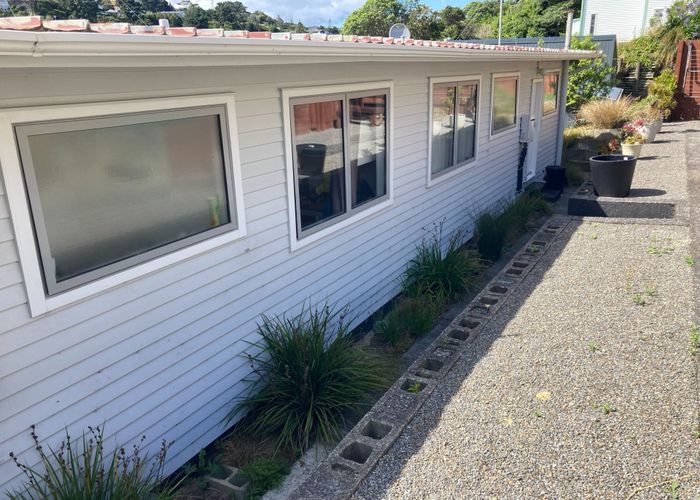  at 137a Newlands Rd, Newlands, Wellington, Wellington