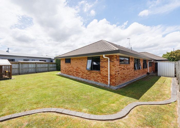  at 36 Tennyson Avenue, Kelvin Grove, Palmerston North