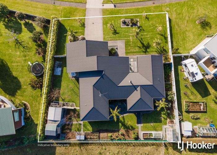  at 19 Athenree Heights, Athenree, Waihi Beach