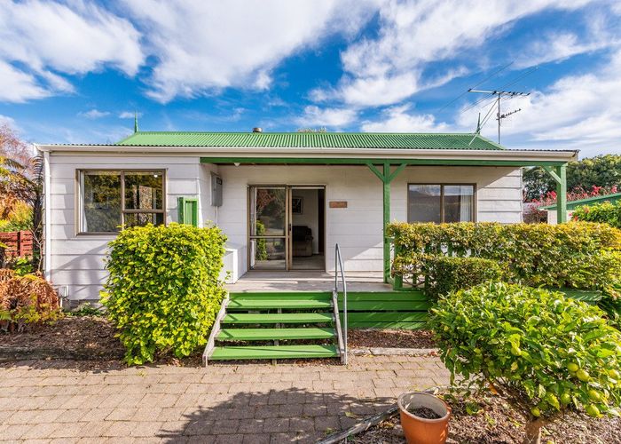 at 4 David Street, Waikanae