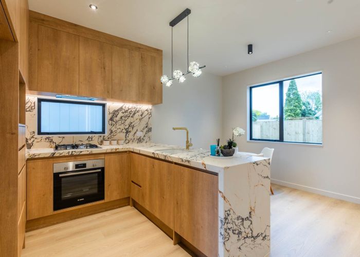  at Lot 2, 25 Grande Vue Road, Papatoetoe, Manukau City, Auckland