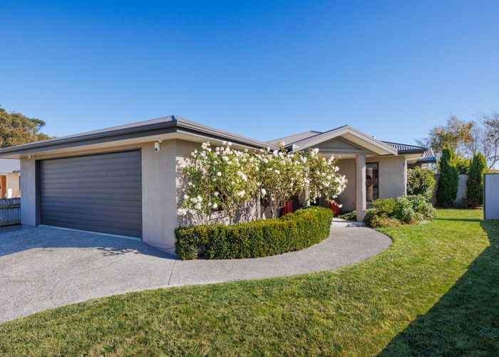  at 3 Sunshine Place, Kelvin Grove, Palmerston North